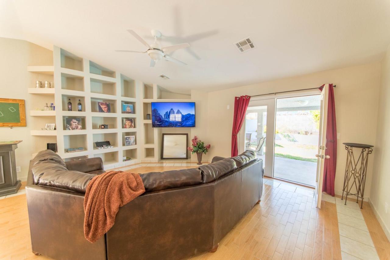 Relax In Style!! Pool, Vegas Games, Rv Parking Villa Las Vegas Ngoại thất bức ảnh